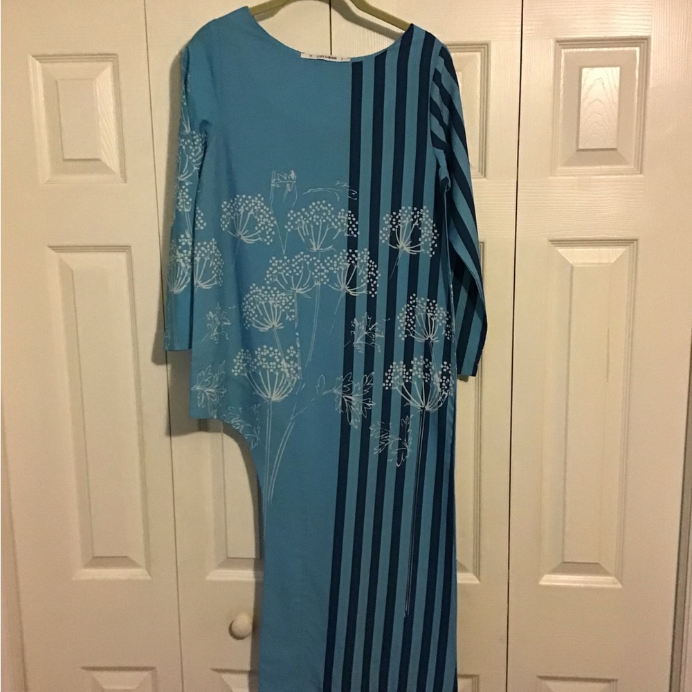 Lulusar Blue Asymmetrical Hem Dress 3/4 sleeve side slit Size XS (8)